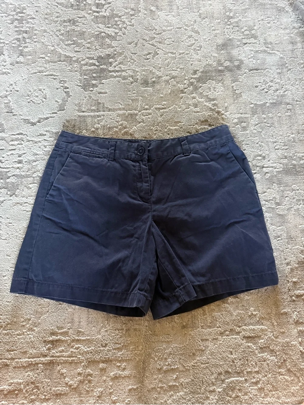 Loft Classic Navy Women’s 6” Chino Shorts size 8